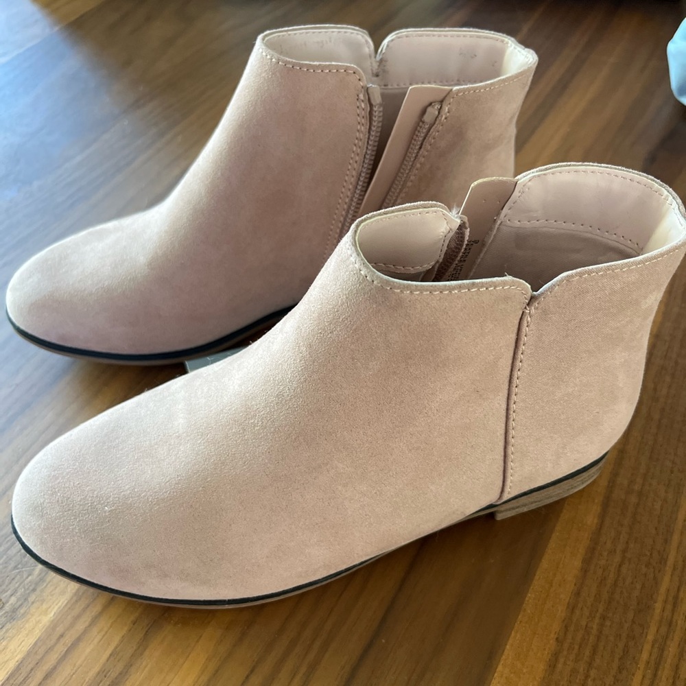 Low Ankle Boots